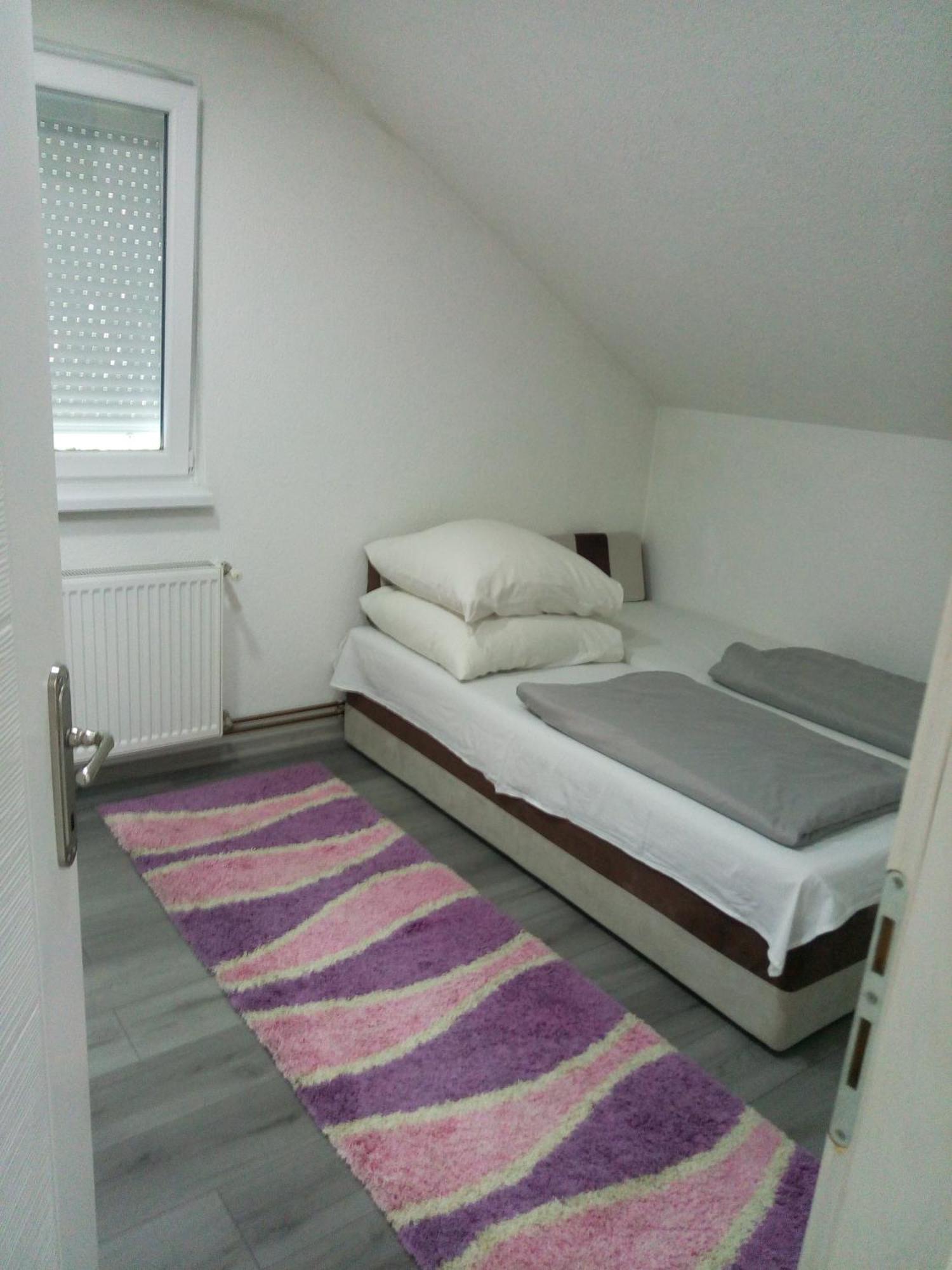 Apartman All Seasons Hotonj Room photo